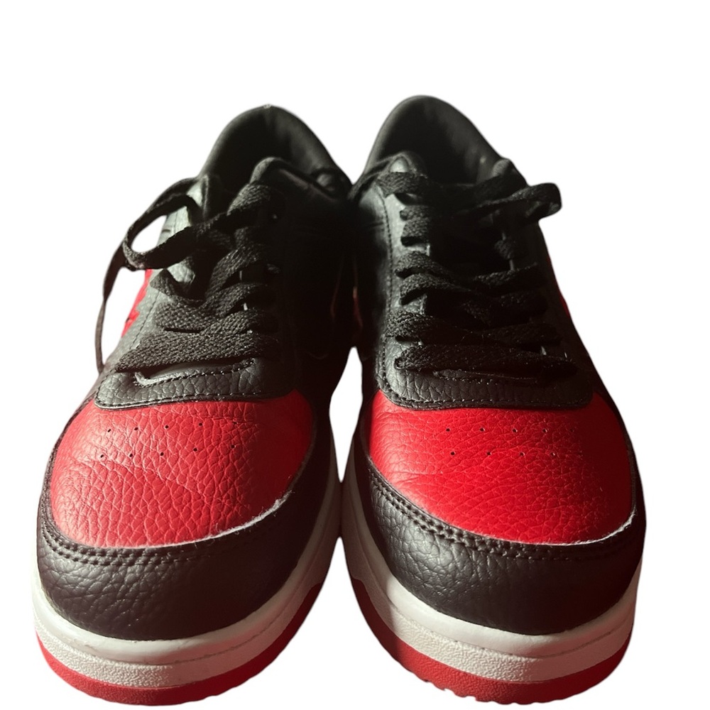 Fila’s Classic A-Low Men’s Sneaker -Size 8 - Picture 4 of 8